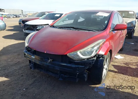 2015 Hyundai Elantra Se z USA, uszkodzony, nr VIN 5NPDH4AE0FH622282